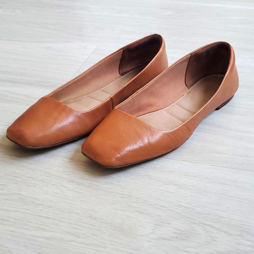 Aldo Pecan colored flats